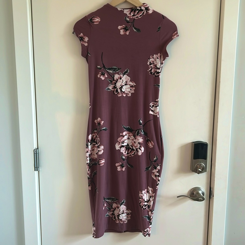 Juniors, IRIS midi dress, size small